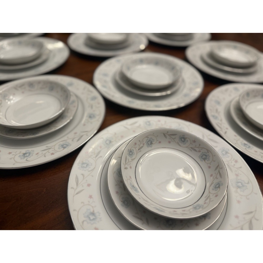 41 Pc Vintage Fine China of Japan English Garden 1221 Dinnerware Set